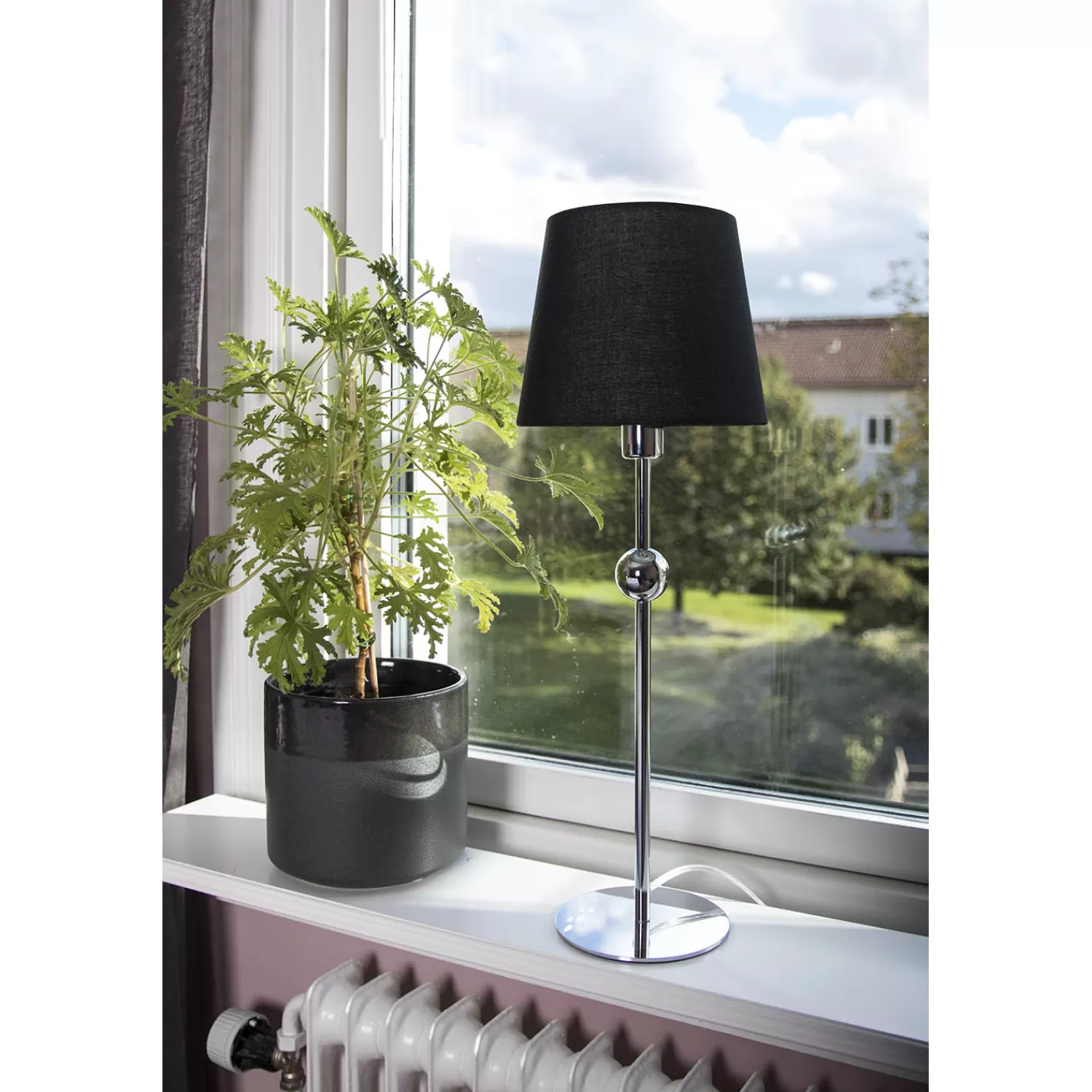 Globen Lighting Lampstands<Astrid Lamp Stand