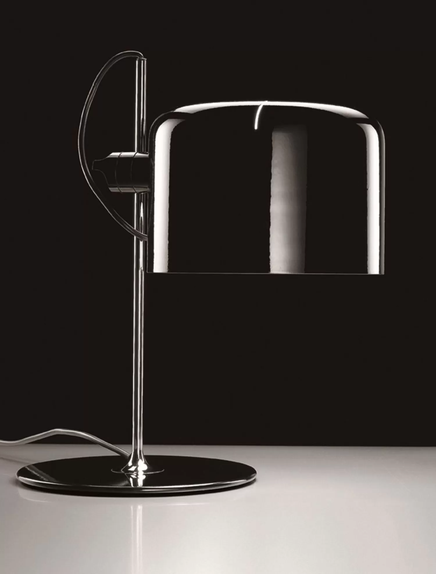 Oluce Desk Lamps<Coupe 2202 Table Lamp