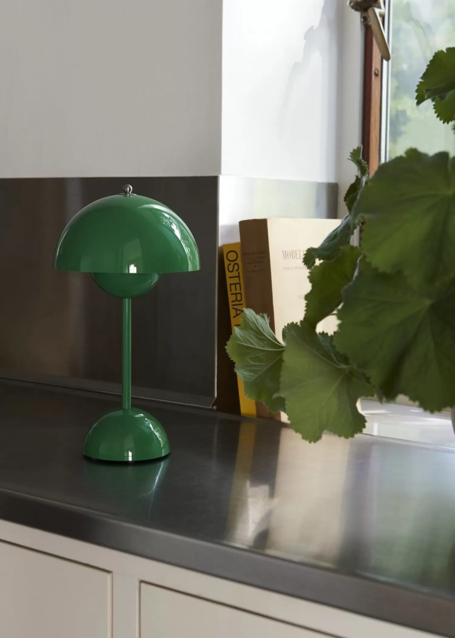 &Tradition Bedside Lamps<Flowerpot Vp9 Table Lamp Portable With Magnetic Charging Cable