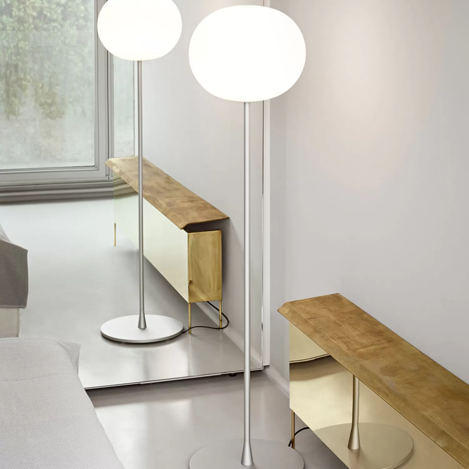 Flos Floor Lamps<Glo-Ball F2 Floor Lamp