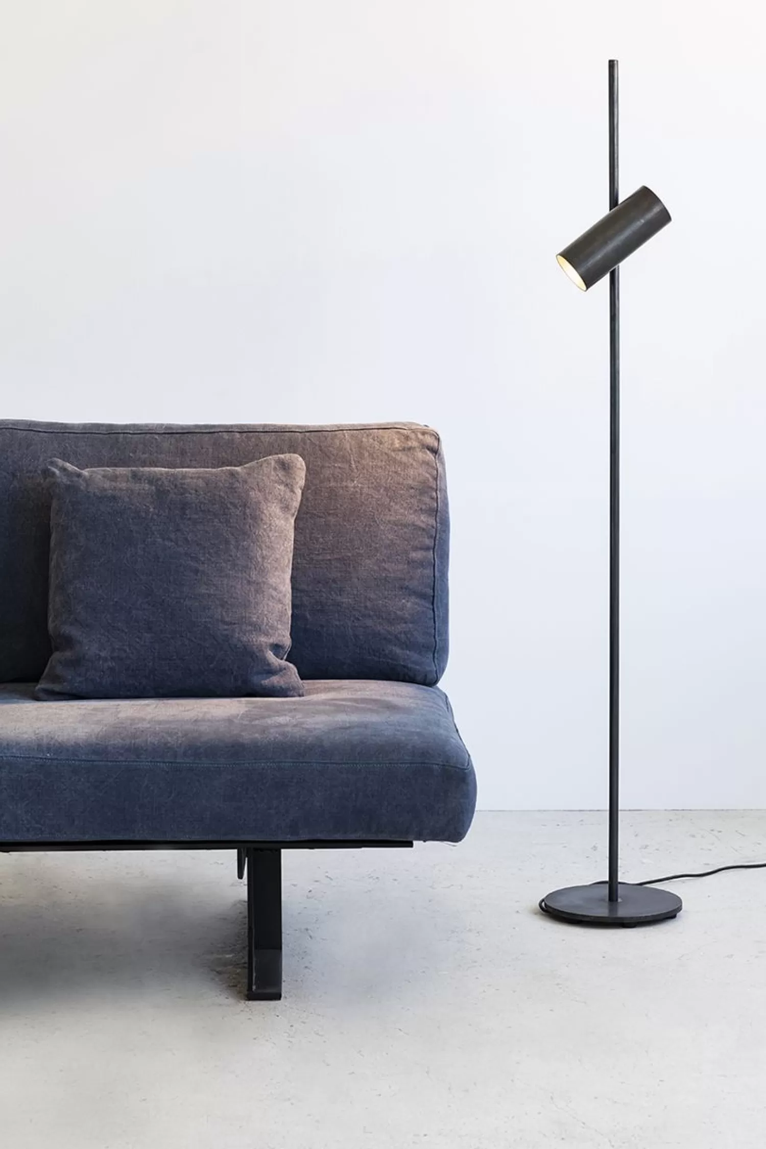 Serax Floor Lamps<Sofisticato Nr. 15 Floor Lamp, Bluesteel