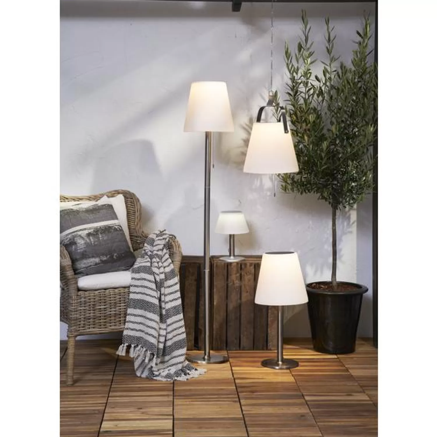 Star Trading Bedside Lamps<Solia Table Lamp Solar Cell,