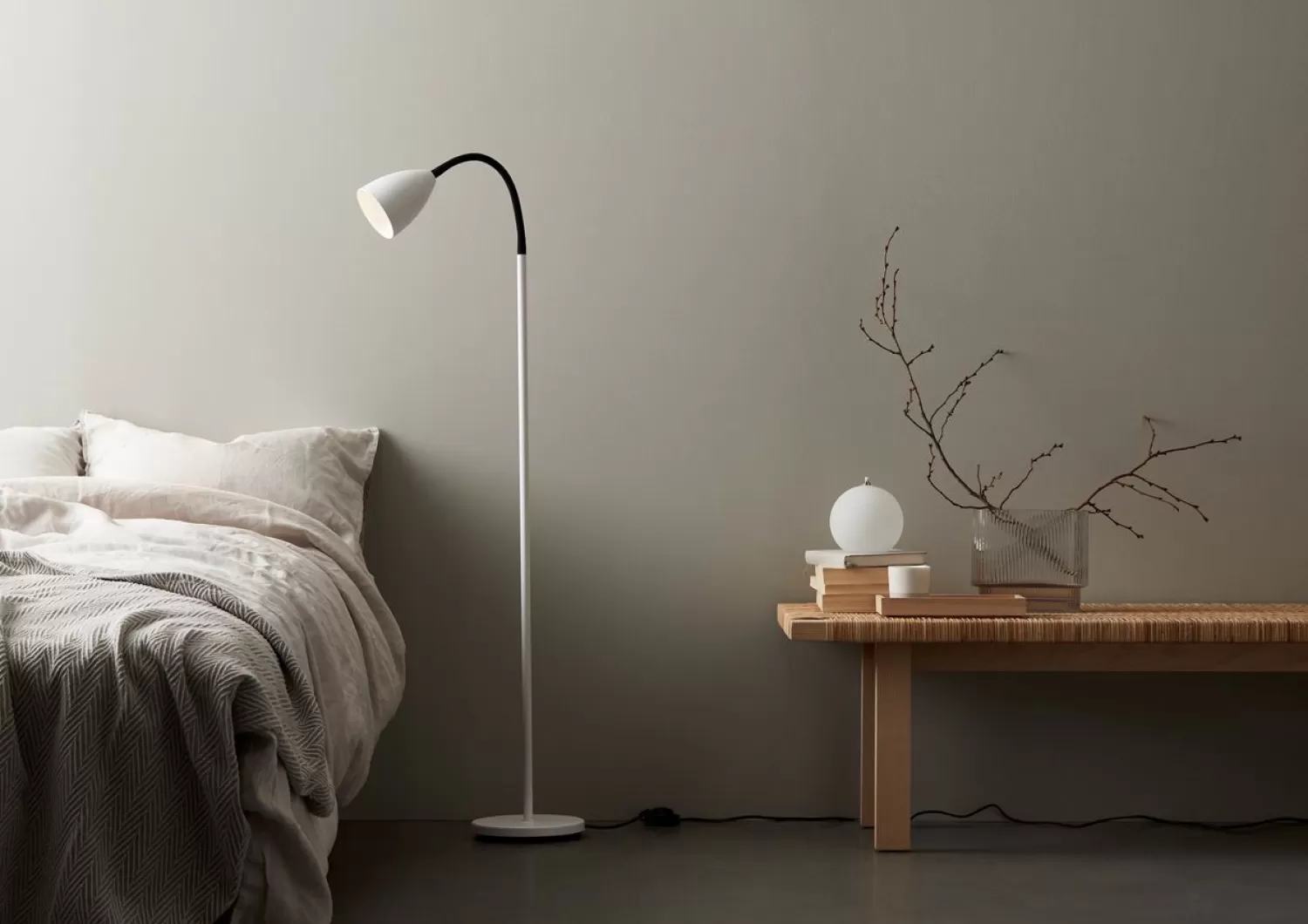 Belid Floor Lamps<Trotsig Floor Lamp