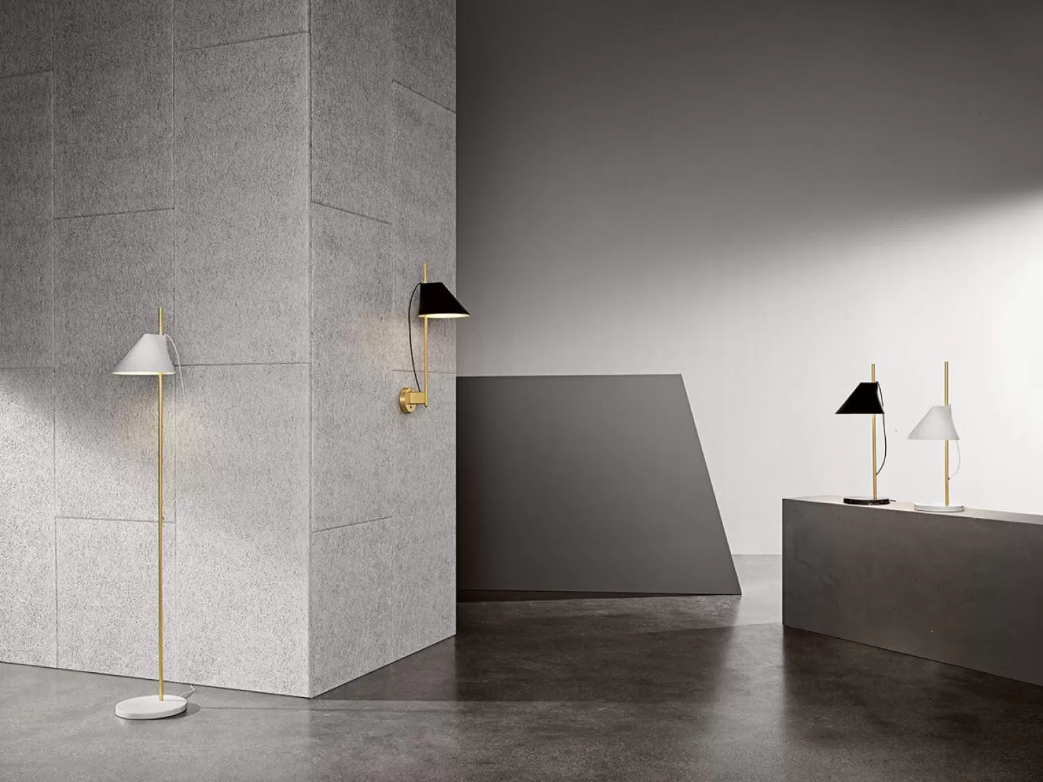 Louis Poulsen Bedside Lamps<Yuh Table Lamp, Brass/Black